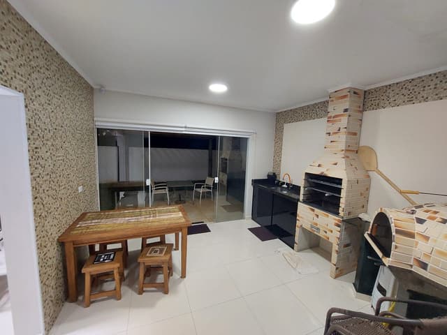 Casa no Santa Cristina XIII – Alugue por temporada
